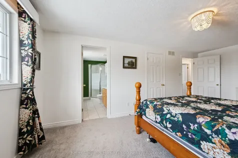 758 Victoria Terrace Centre Wellington ON N1M 3E7
