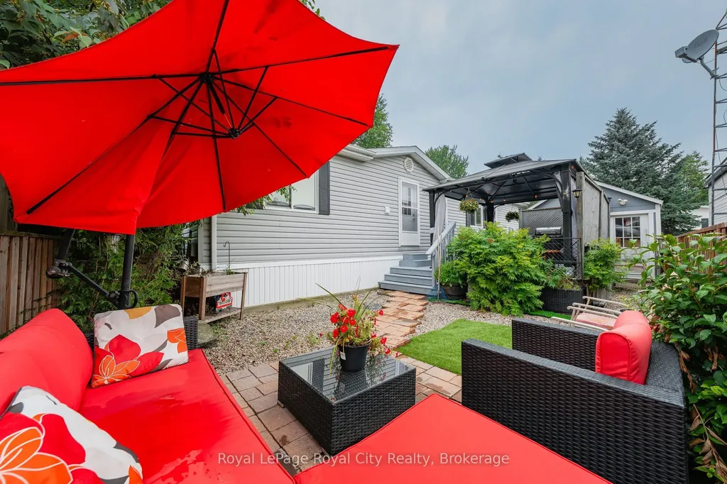 6 Water Street Puslinch ON N1H 6H9