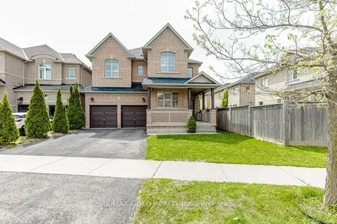 132 Mcknight Avenue Hamilton ON L0R 2H7