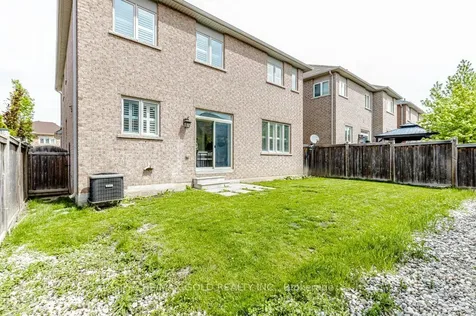 132 Mcknight Avenue Hamilton ON L0R 2H7