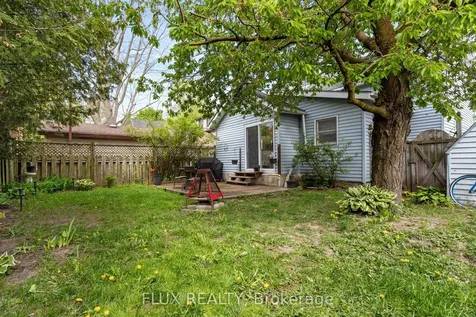 21 Brant Street Stratford ON N5A 3X1
