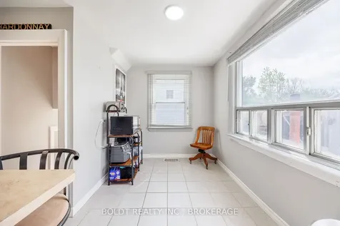 142 Clara Street Thorold ON L2V 1K3