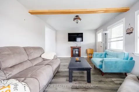 142 Clara Street Thorold ON L2V 1K3
