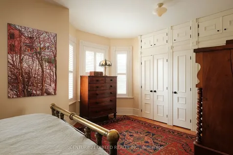 558 Harvey Street Peterborough ON K9H 3K9