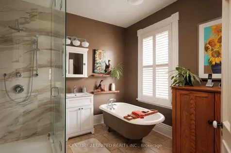 558 Harvey Street Peterborough ON K9H 3K9