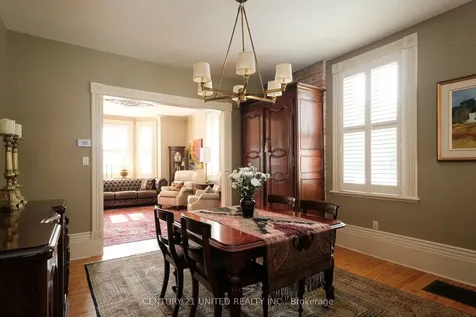 558 Harvey Street Peterborough ON K9H 3K9