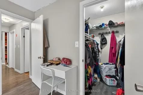 835 Milford Drive Kingston ON K7P 1A7