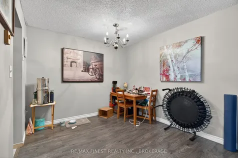835 Milford Drive Kingston ON K7P 1A7