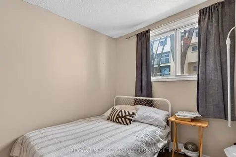 835 Milford Drive Kingston ON K7P 1A7