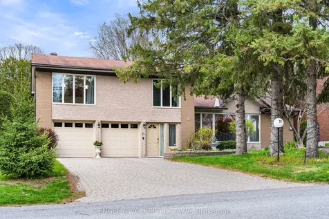21 Tiffany Crescent Kanata ON K2K 1W3