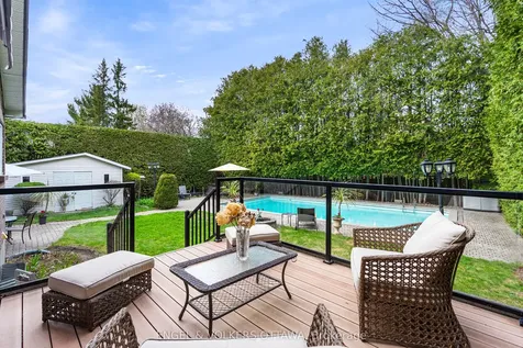 21 Tiffany Crescent Kanata ON K2K 1W3