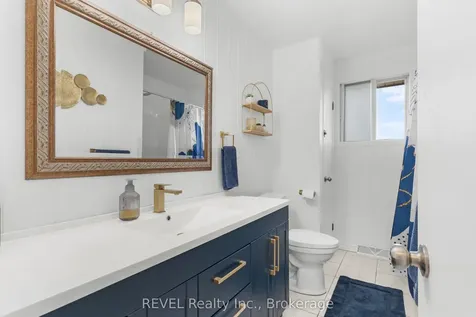 733 Clare Avenue Welland ON L3C 3B9