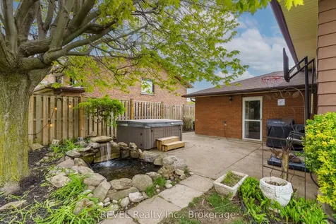 733 Clare Avenue Welland ON L3C 3B9