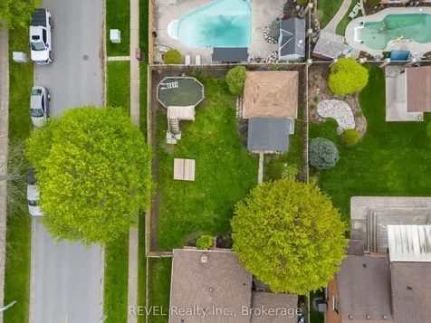 733 Clare Avenue Welland ON L3C 3B9