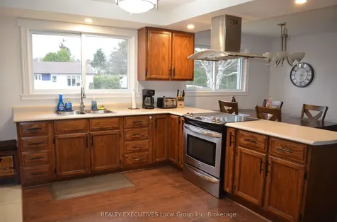 412 Sweezy Street W Powassan ON P0H 2L0