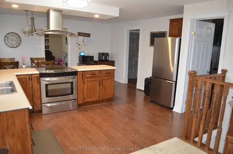 412 Sweezy Street W Powassan ON P0H 2L0