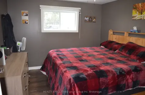 412 Sweezy Street W Powassan ON P0H 2L0
