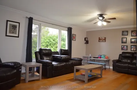 412 Sweezy Street W Powassan ON P0H 2L0