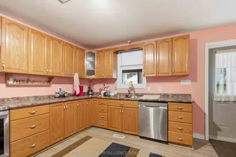 1625 County Road 5 N/a Quinte West ON K0K 2C0