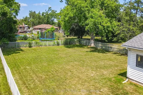 60 Elgin Street Kawartha Lakes ON K9V 3W5
