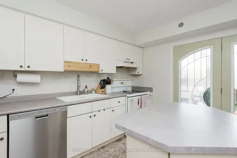 622 Tackaberry Drive North Bay ON P1B 9L1