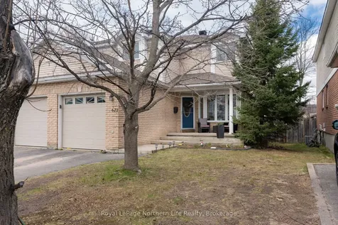 622 Tackaberry Drive North Bay ON P1B 9L1