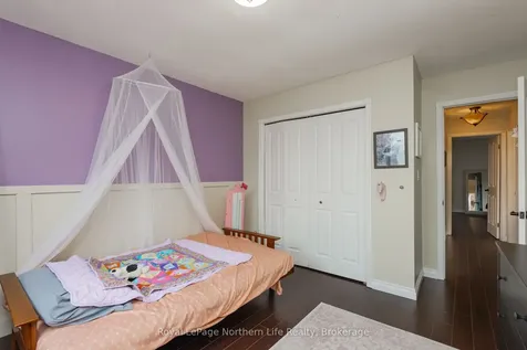 622 Tackaberry Drive North Bay ON P1B 9L1
