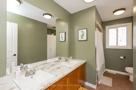 622 Tackaberry Drive North Bay ON P1B 9L1