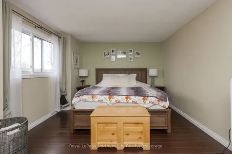 622 Tackaberry Drive North Bay ON P1B 9L1