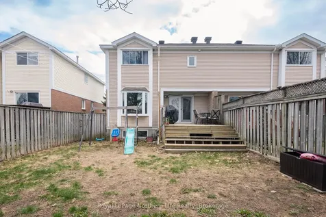 622 Tackaberry Drive North Bay ON P1B 9L1
