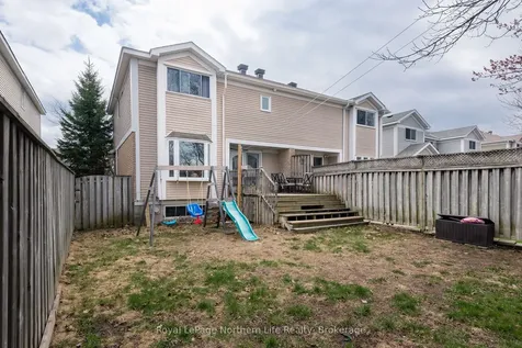 622 Tackaberry Drive North Bay ON P1B 9L1