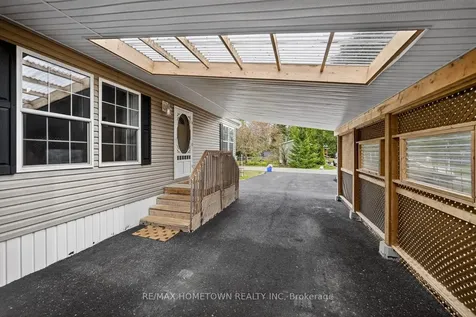 112 Hutt Road Augusta ON K6V 5T2