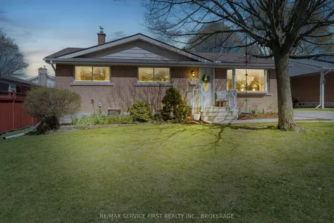 290 Glen Castle Road Kingston ON K7M 4N8