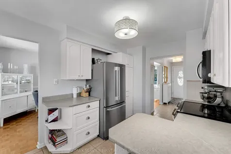 290 Glen Castle Road Kingston ON K7M 4N8