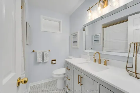 290 Glen Castle Road Kingston ON K7M 4N8