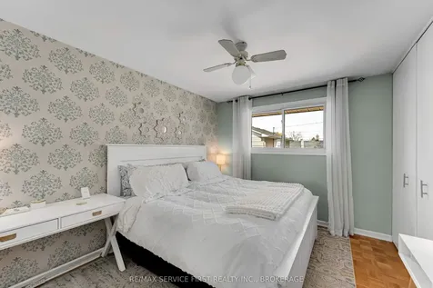 290 Glen Castle Road Kingston ON K7M 4N8