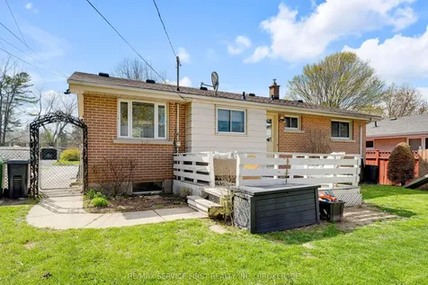 290 Glen Castle Road Kingston ON K7M 4N8