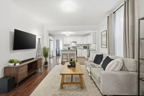 44 Whitfield Avenue Hamilton ON L8L 4B6