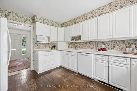 29 Lynwood Place Guelph ON N1G 2V9