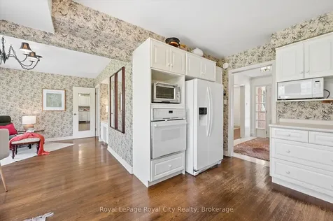 29 Lynwood Place Guelph ON N1G 2V9