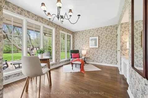 29 Lynwood Place Guelph ON N1G 2V9