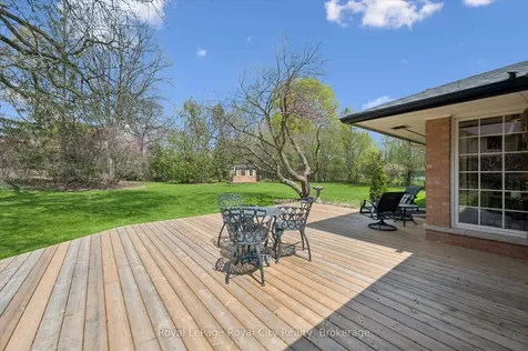 29 Lynwood Place Guelph ON N1G 2V9