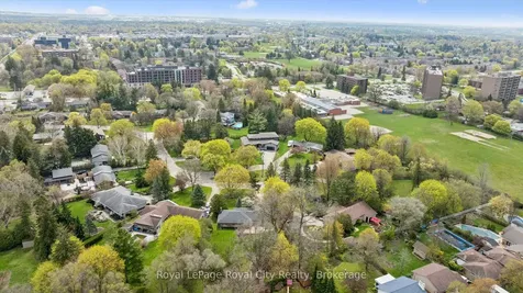 29 Lynwood Place Guelph ON N1G 2V9