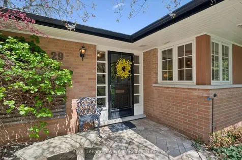 29 Lynwood Place Guelph ON N1G 2V9