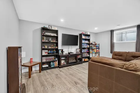 7 Mavety Court Belleville ON K8N 0R6