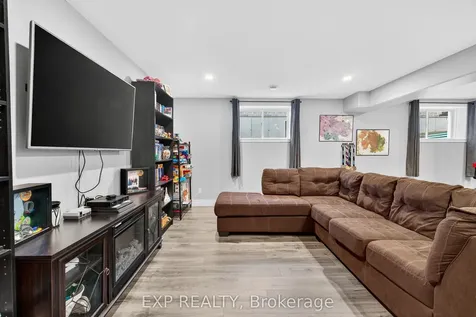 7 Mavety Court Belleville ON K8N 0R6