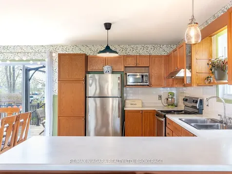 3325 Evadere Avenue Fort Erie ON L0S 1N0