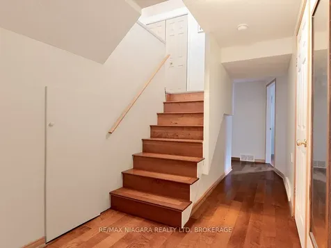 3325 Evadere Avenue Fort Erie ON L0S 1N0