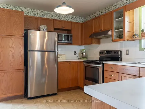 3325 Evadere Avenue Fort Erie ON L0S 1N0