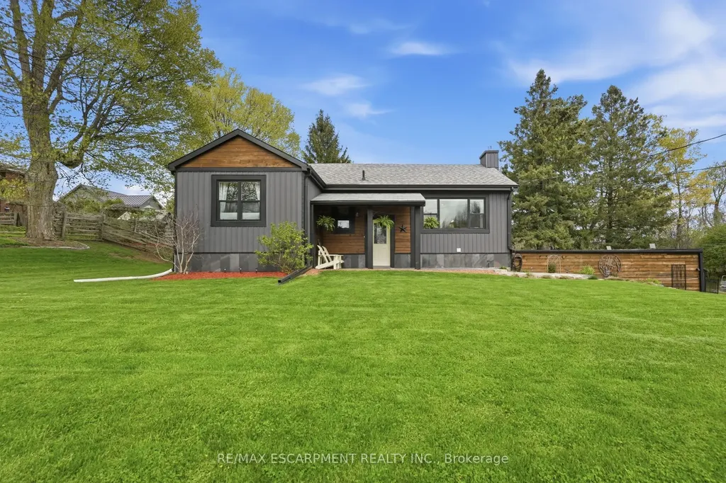 577 Harvest Road Hamilton ON L9H 5K8